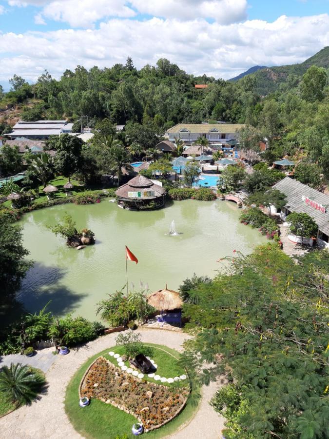 Quang Nhat Hotel Nha Trang Extérieur photo